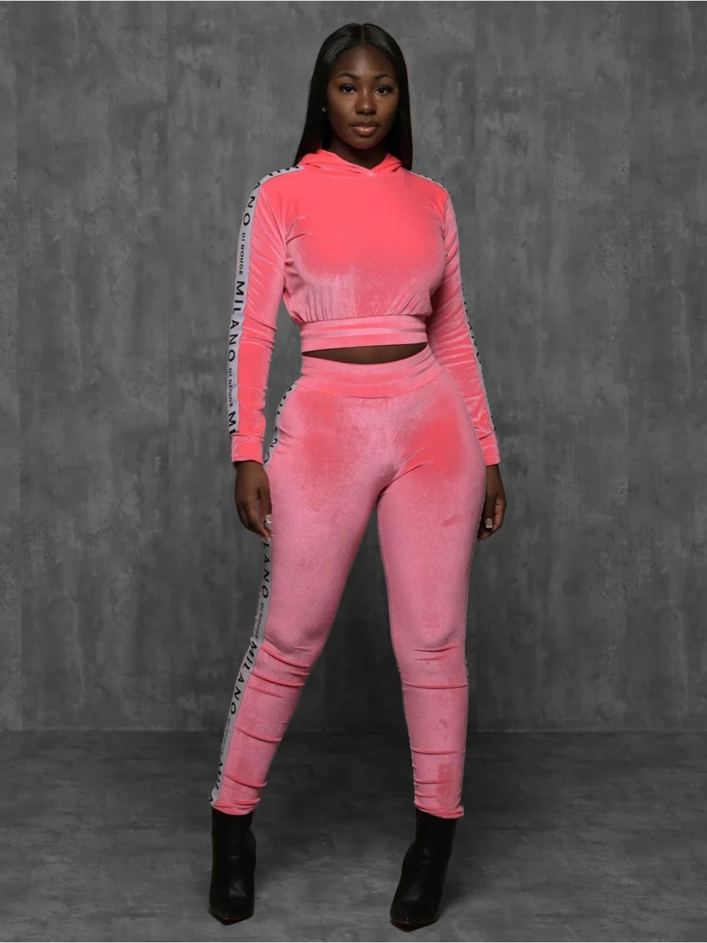 Milano Di Rouge Pink Velour Cropped Hoodie & Joggers Set